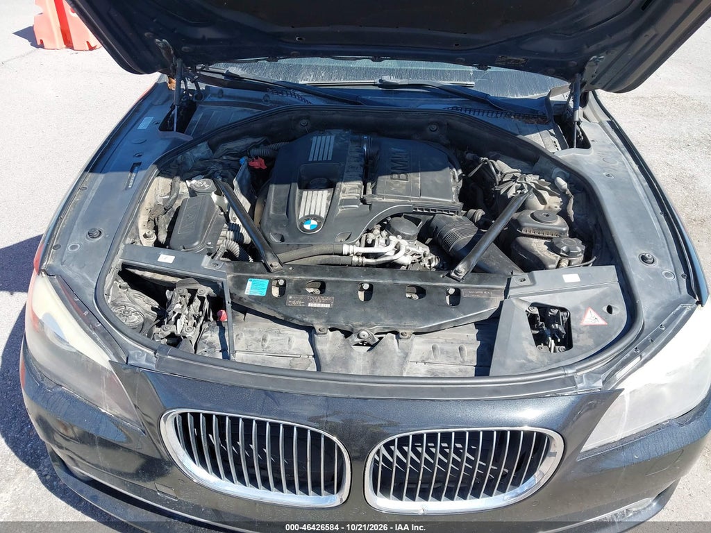 2011 BMW 740I photo 10