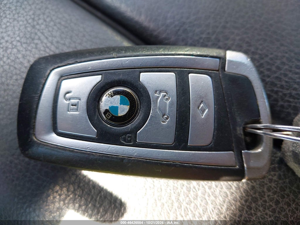 2011 BMW 740I photo 11