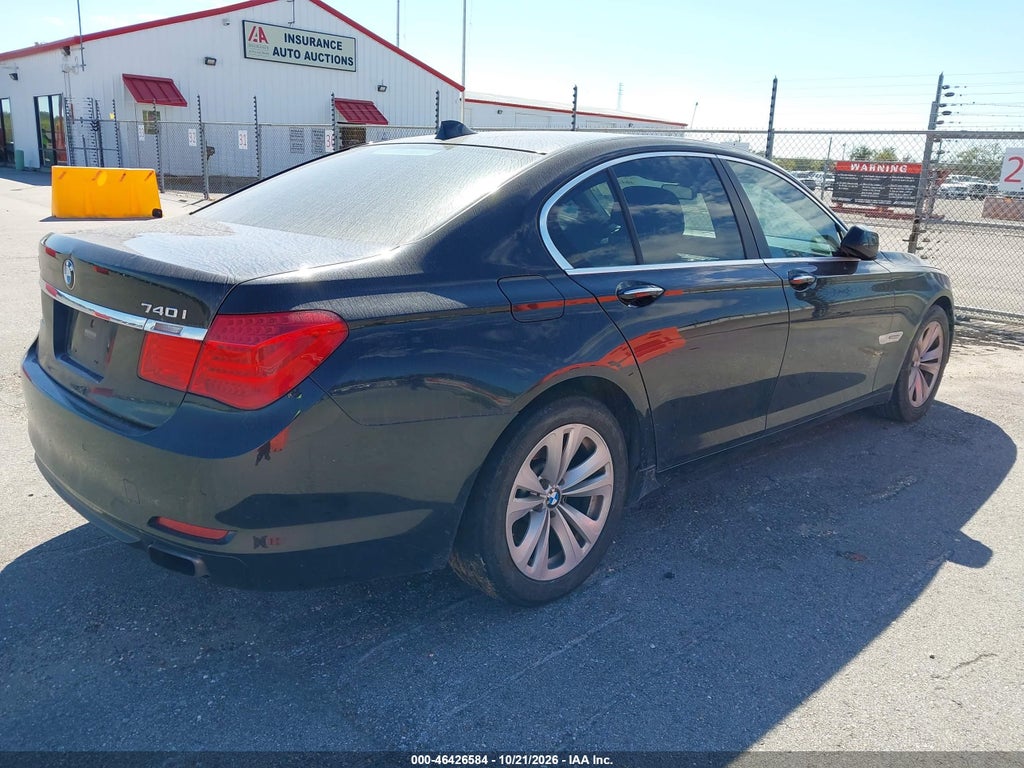 2011 BMW 740I photo 4