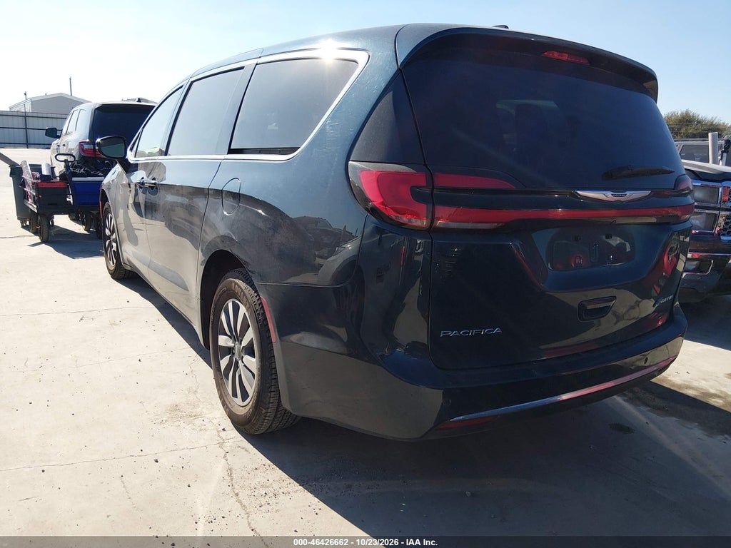 2024 Chrysler Pacifica Hybrid Select photo 3