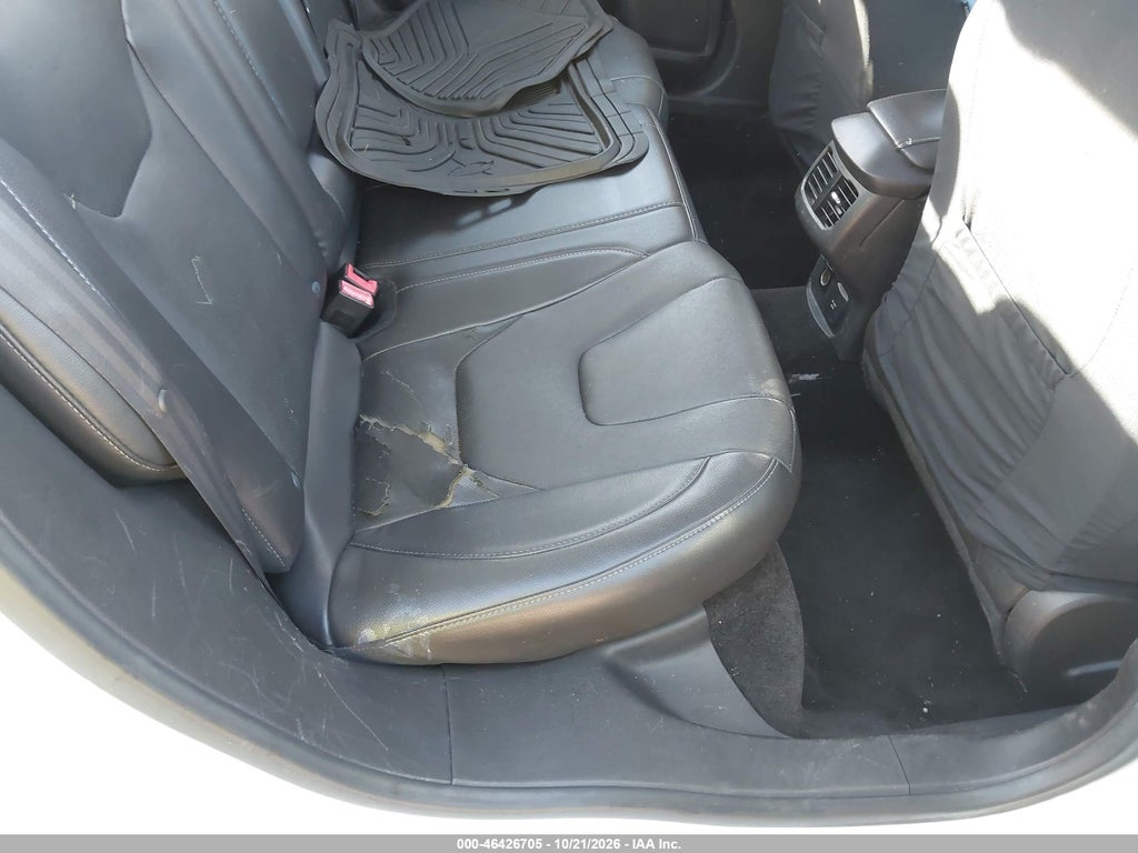 2014 Ford Fusion Energi Titanium photo 8