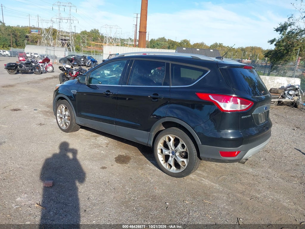 2016 Ford Escape Titanium photo 3