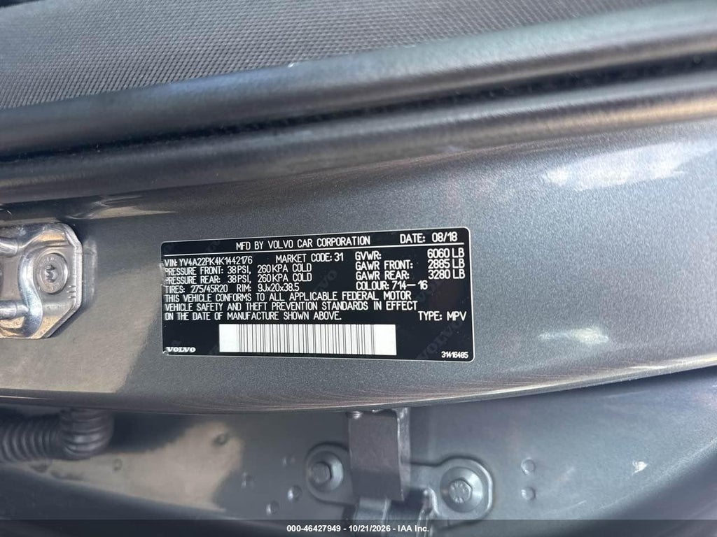 2019 Volvo XC90 T6 Momentum photo 9