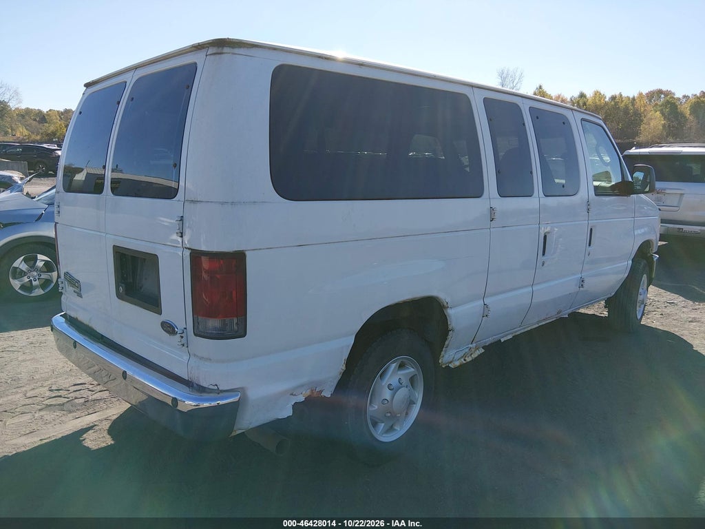 2008 Ford E-350 Super Duty XL/XLT photo 4
