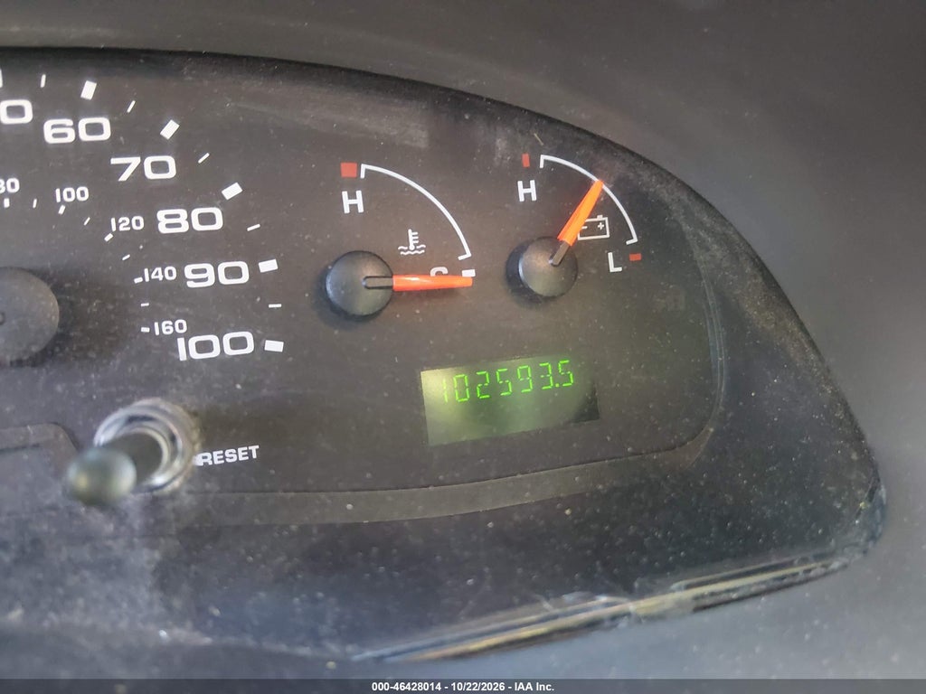 2008 Ford E-350 Super Duty XL/XLT photo 7