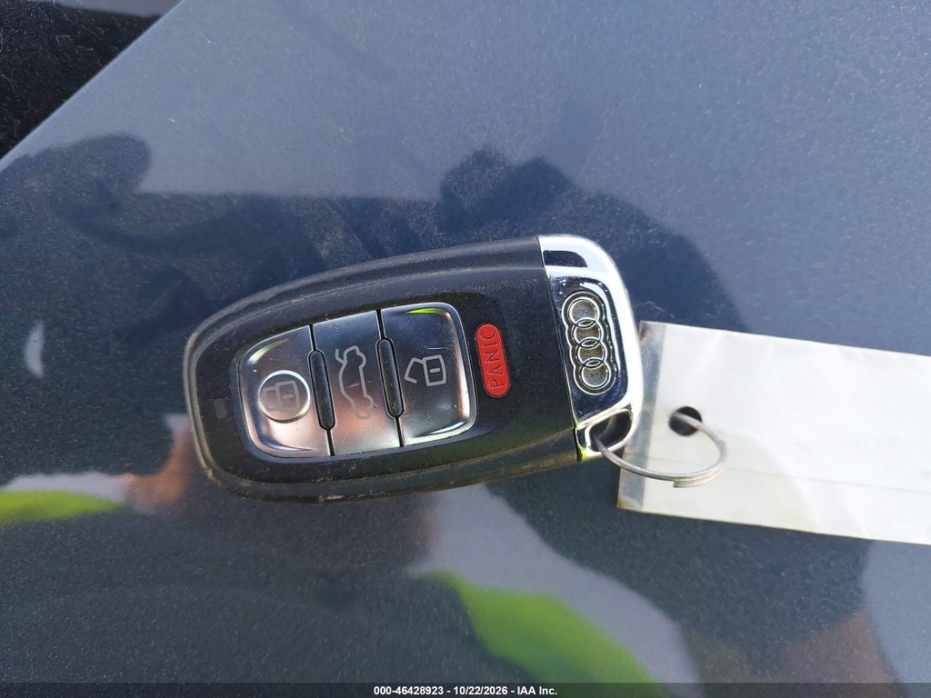 2012 Audi A4 2.0T Premium photo 11