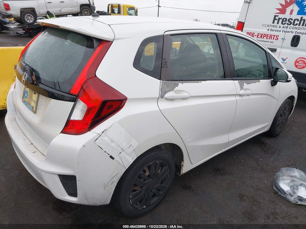 2015 Honda Fit LX photo 4