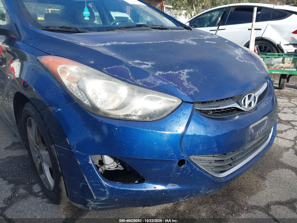 2013 Hyundai Elantra GLS photo 6