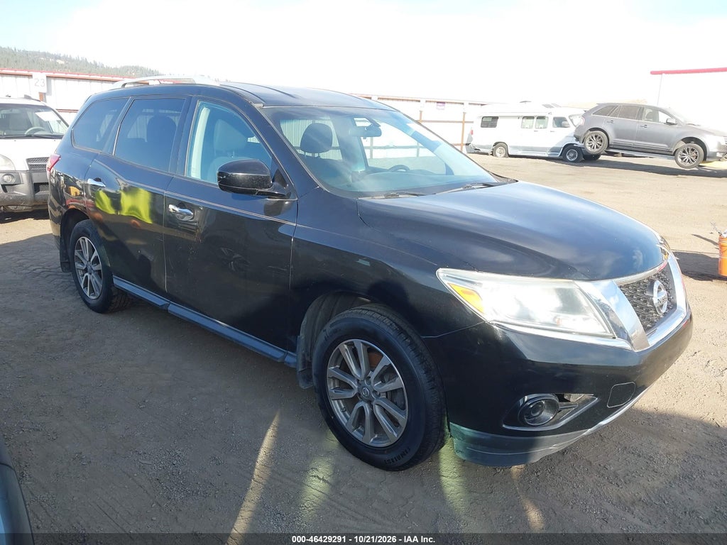 2013 Nissan Pathfinder S photo 1