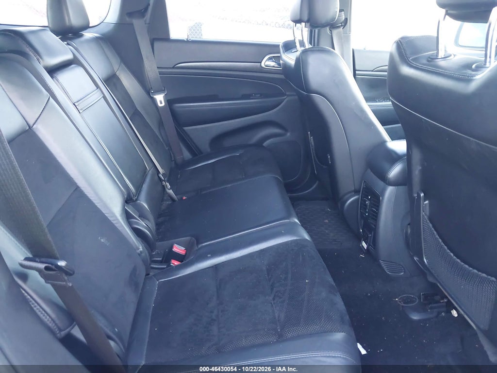 2015 Jeep Grand Cherokee Altitude photo 8