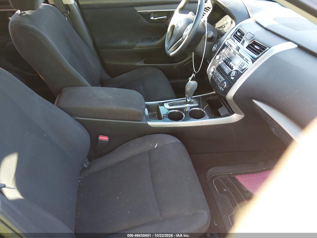 2014 Nissan Altima 2.5 S photo 5