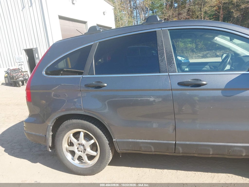 2011 Honda CR-V SE photo 6