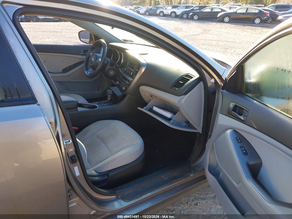2014 Kia Optima LX photo 5