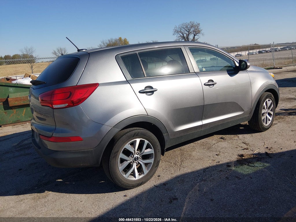 2016 Kia Sportage LX photo 4