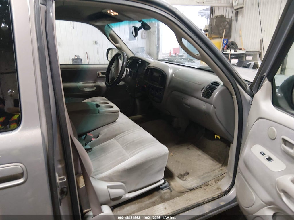 2000 Toyota Tundra SR5 V8 photo 5