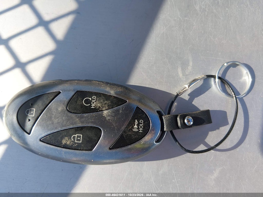 2025 Hyundai Elantra Limited photo 11