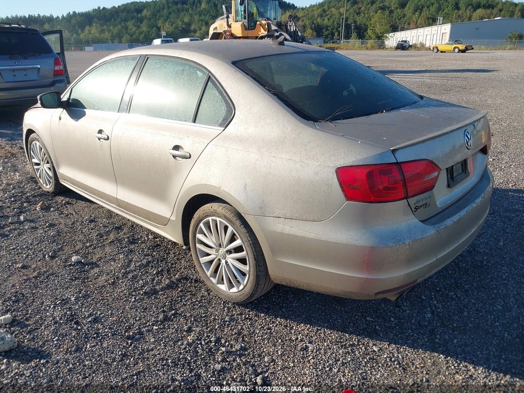 2014 Volkswagen Jetta 2.0L TDI photo 3