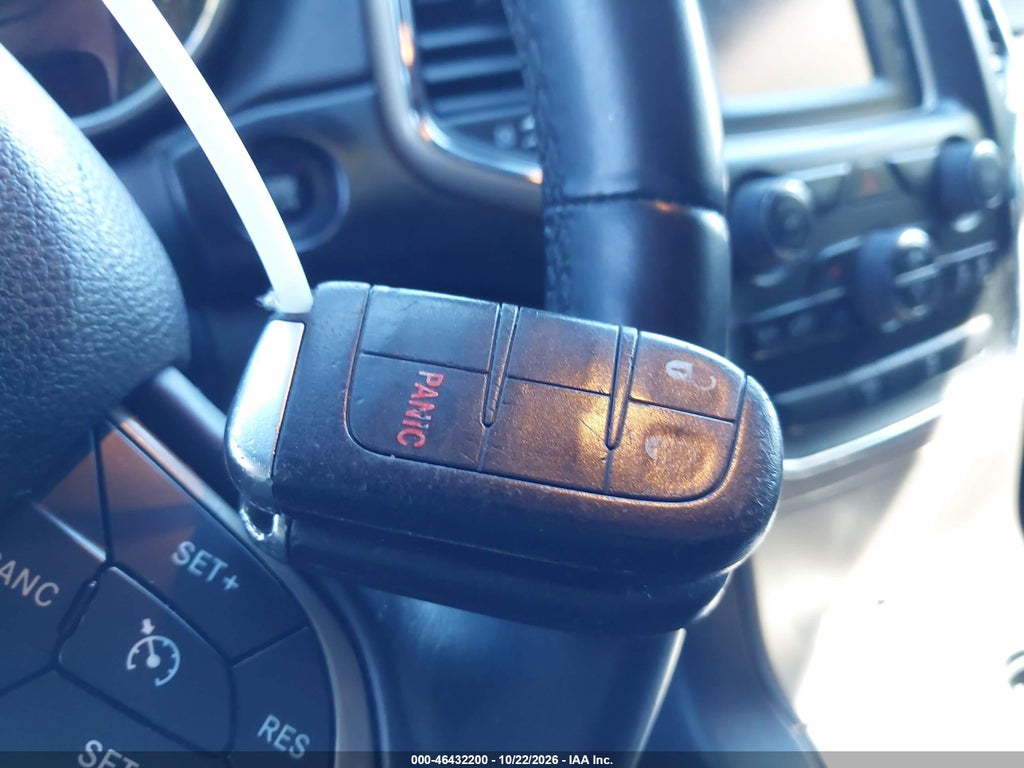 2014 Jeep Grand Cherokee Laredo photo 11