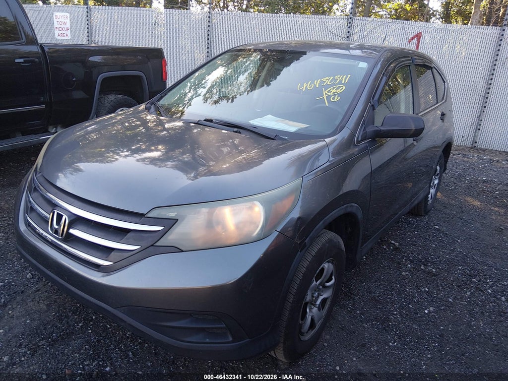 2013 Honda CR-V LX photo 2