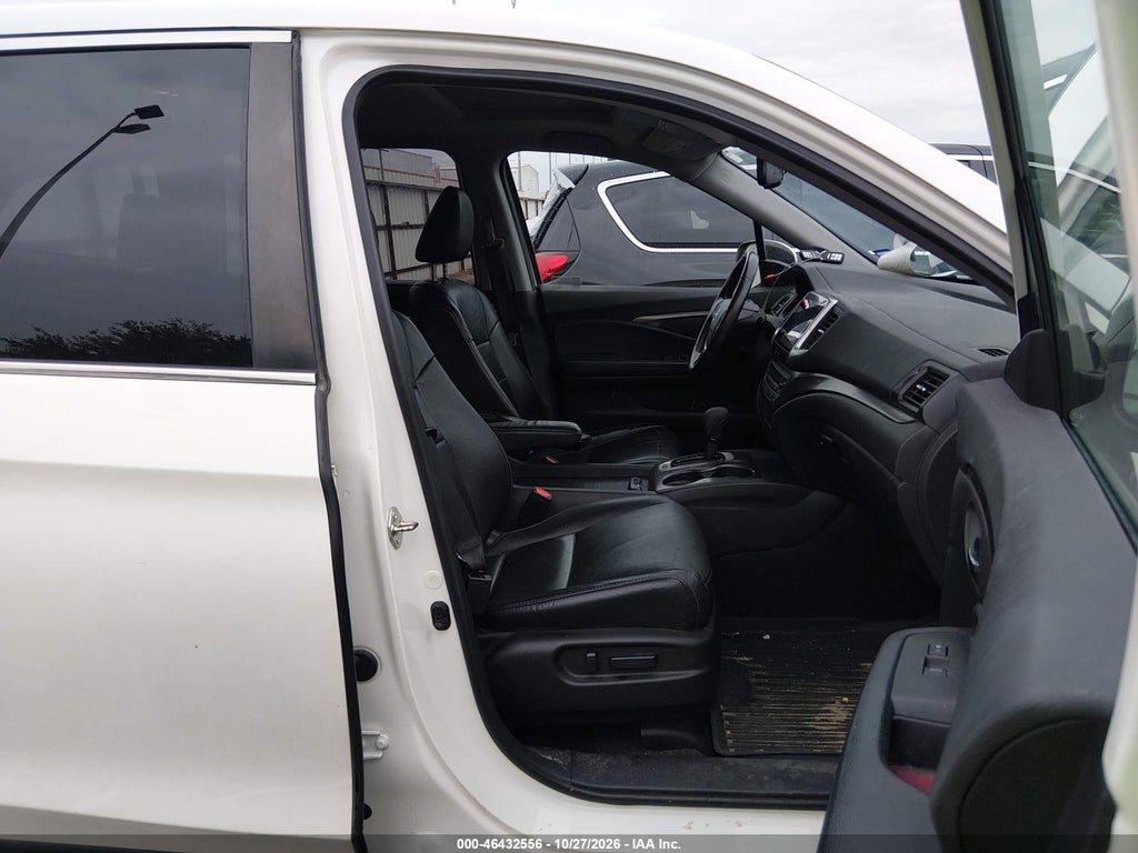 2017 Honda Pilot EX-L photo 5