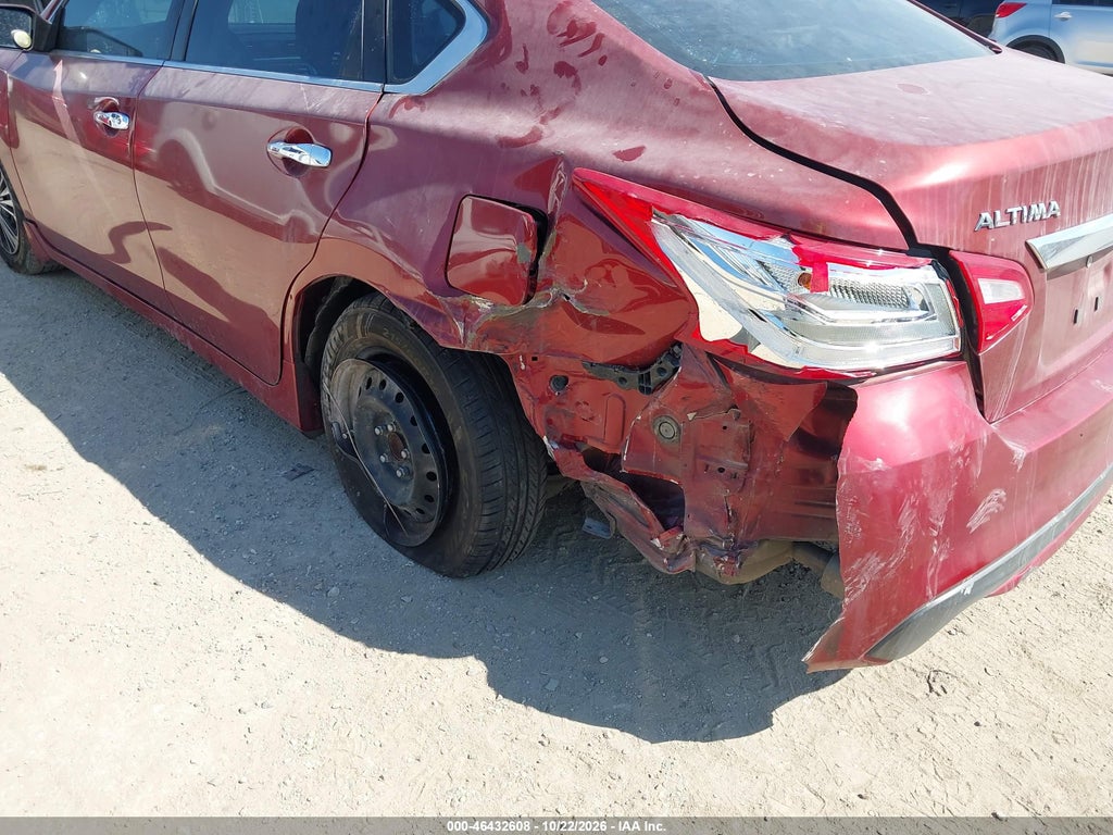 2016 Nissan Altima 2.5 S photo 6