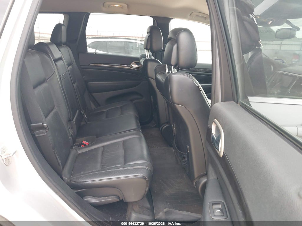 2011 Jeep Grand Cherokee Laredo photo 8