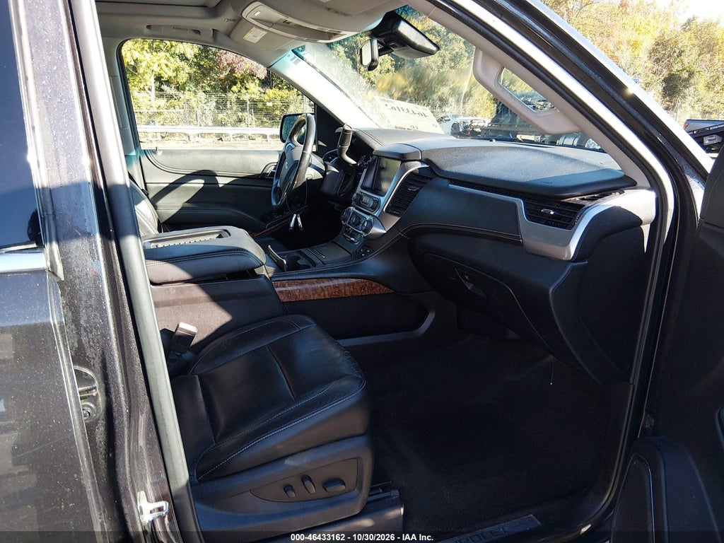 2015 Chevrolet Tahoe LTZ photo 5