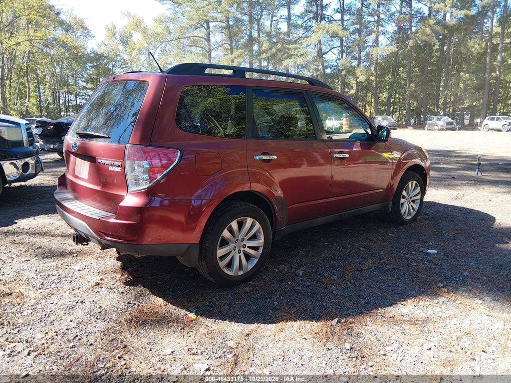 2011 Subaru Forester 2.5X Premium photo 4
