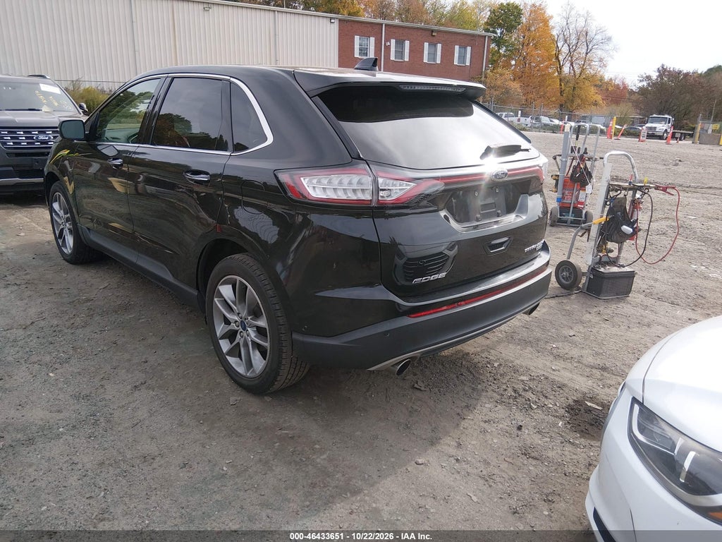 2015 Ford Edge Titanium photo 3