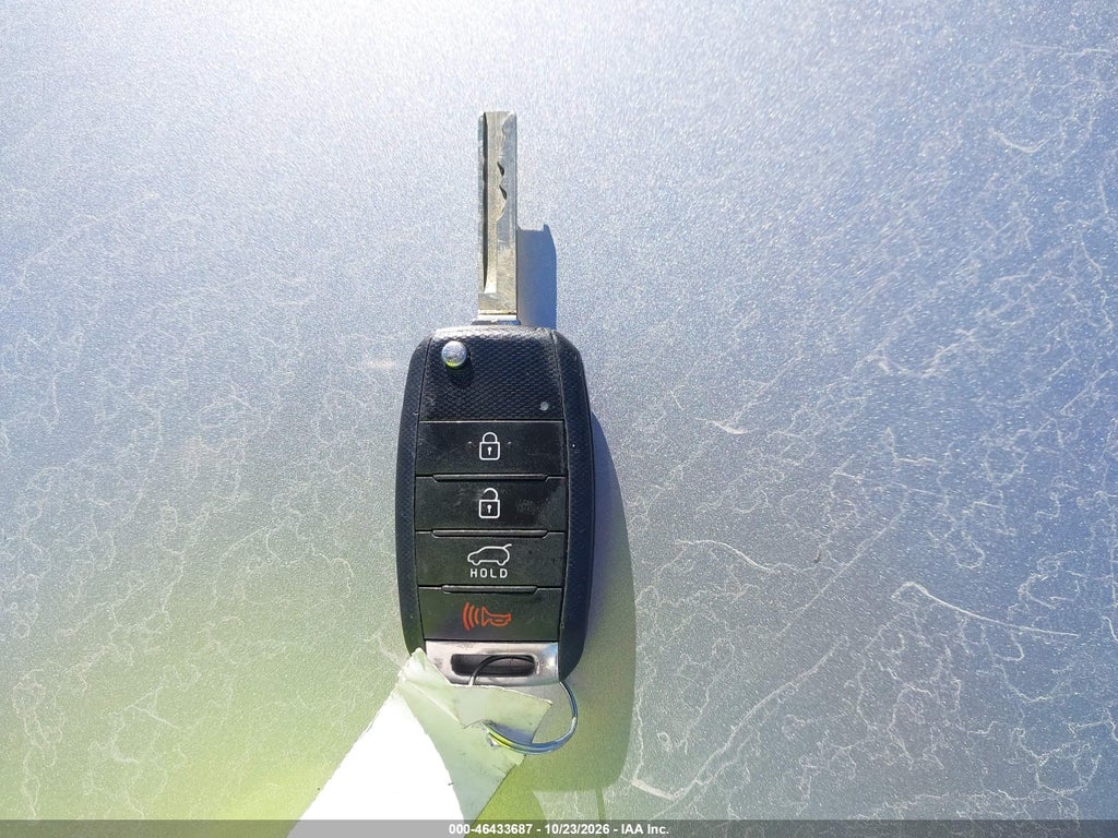 2017 Kia Sorento LX/L photo 11