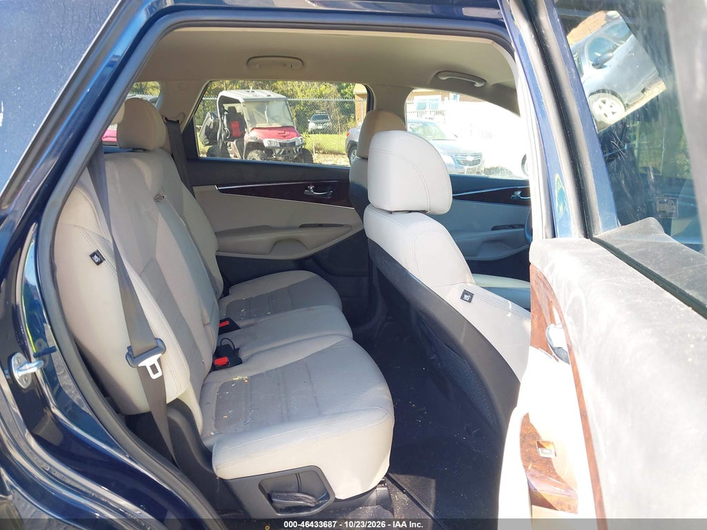 2017 Kia Sorento LX/L photo 8