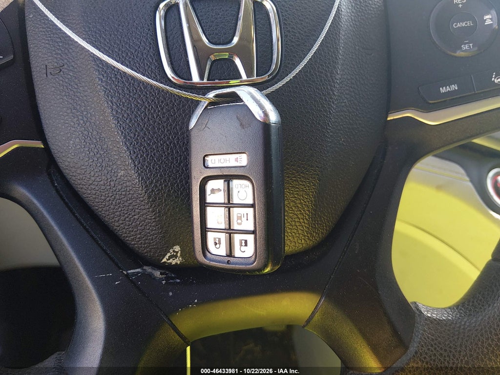 2018 Honda Odyssey EX photo 11