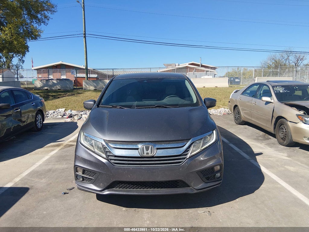 2018 Honda Odyssey EX photo 6
