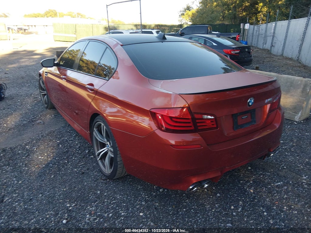 2013 BMW M5 photo 3