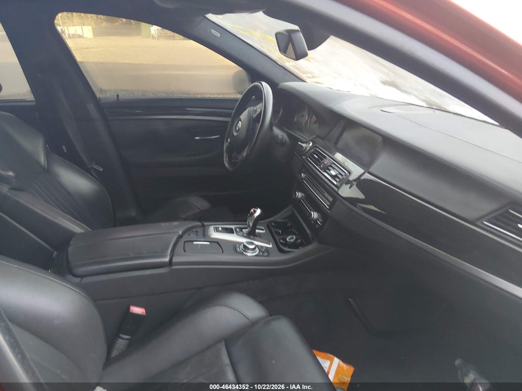 2013 BMW M5 photo 5