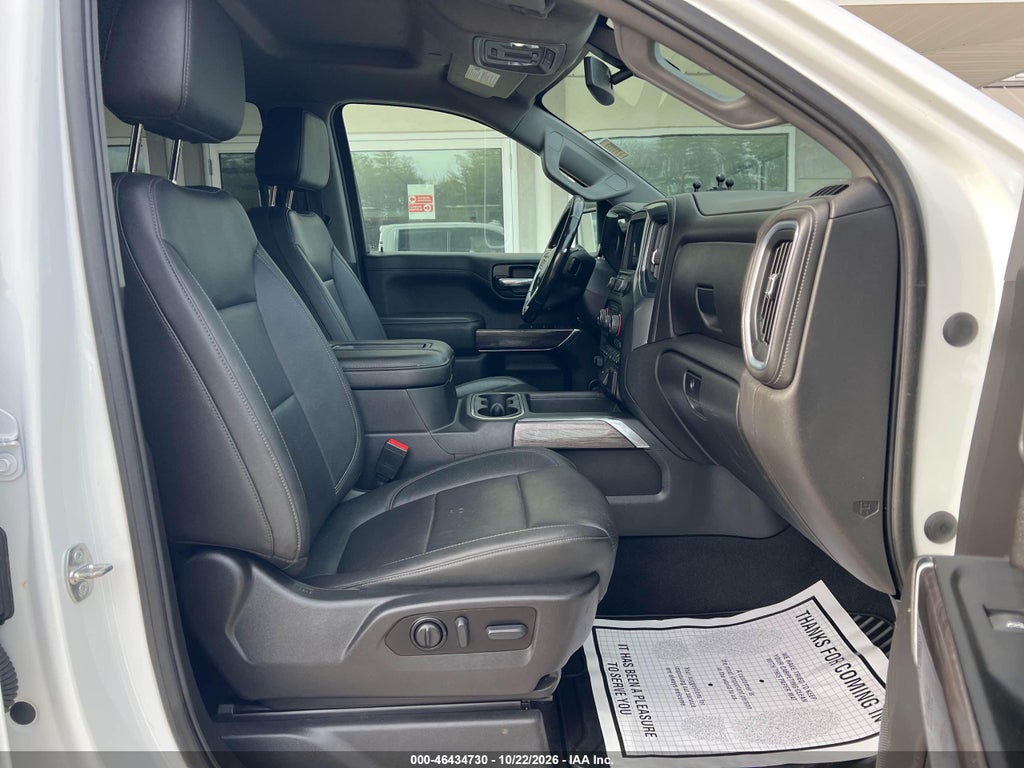 2022 Chevrolet Silverado 1500 LTD 4WD Short BED LTZ photo 5