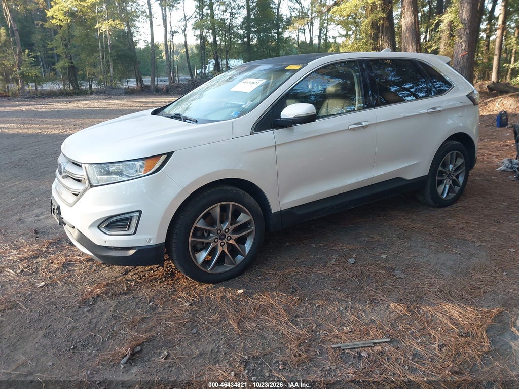 2015 Ford Edge Titanium photo 2