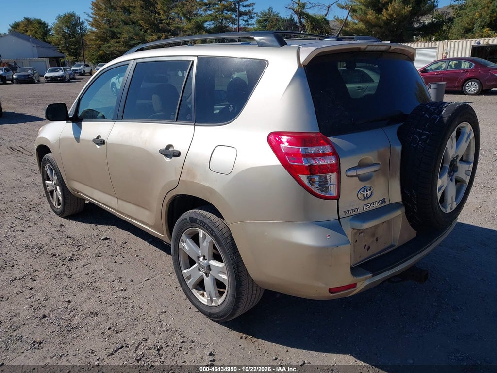 2009 Toyota RAV4 photo 3