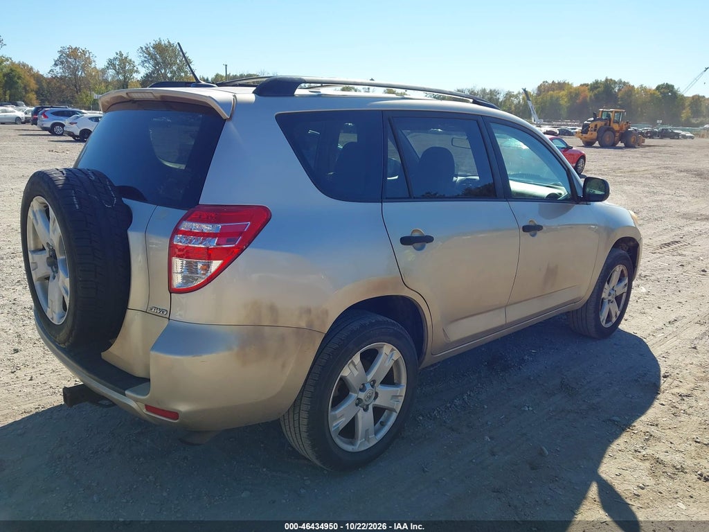 2009 Toyota RAV4 photo 4