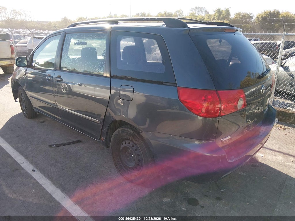 2008 Toyota Sienna CE/LE photo 3