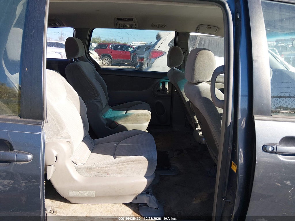 2008 Toyota Sienna CE/LE photo 8