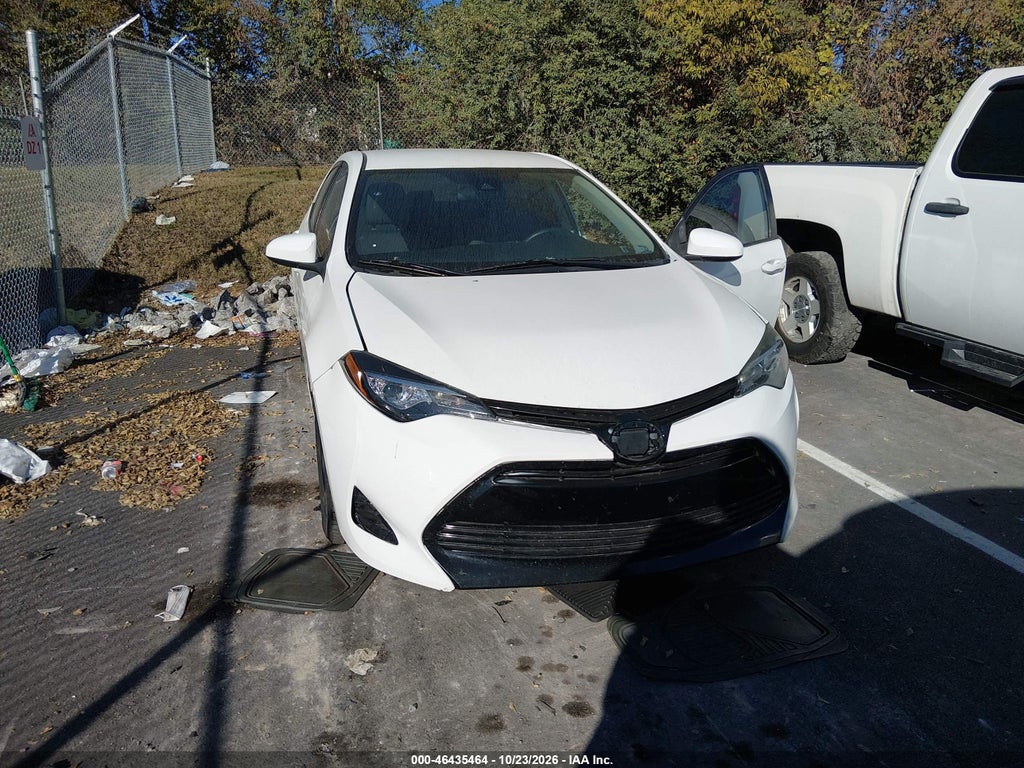 2018 Toyota Corolla LE photo 6