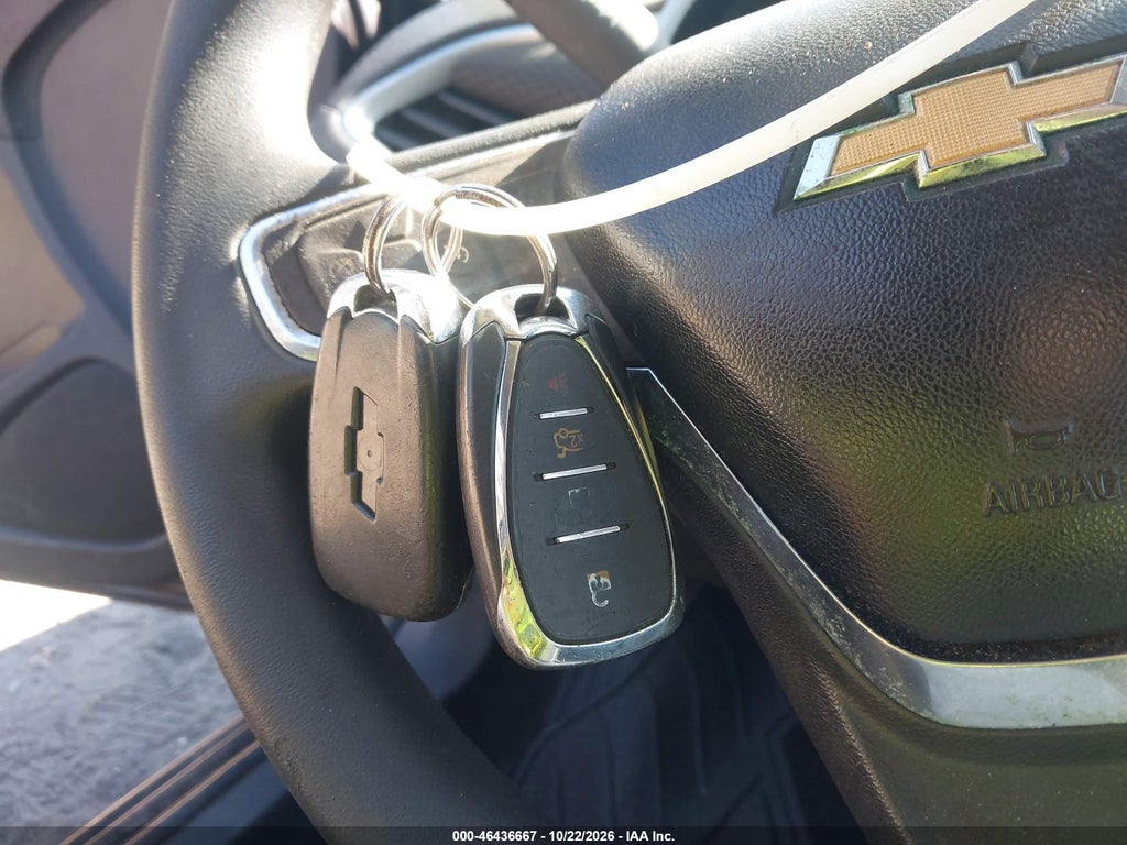 2016 Chevrolet Malibu LS photo 11