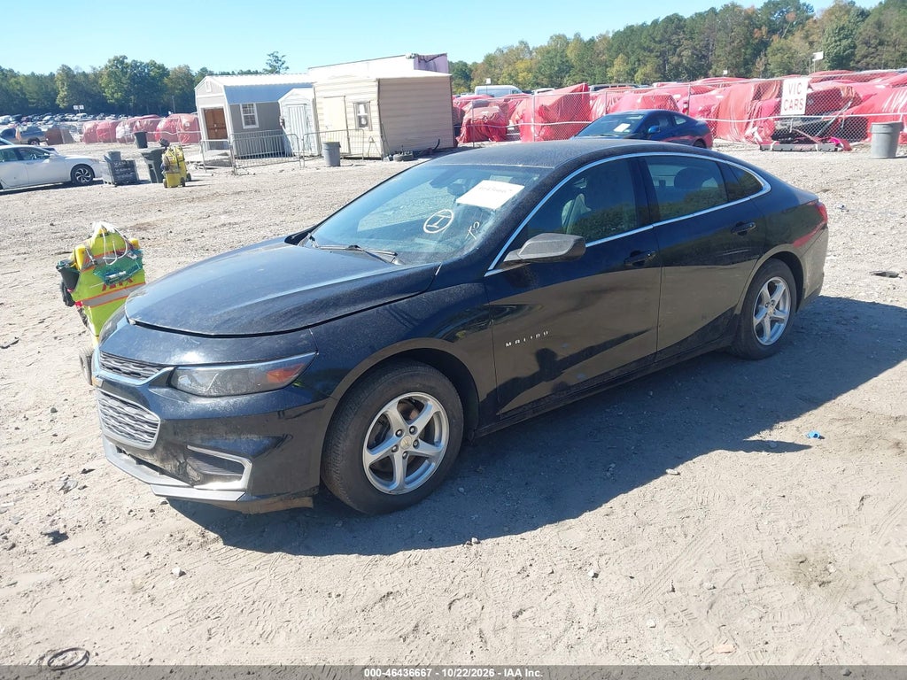 2016 Chevrolet Malibu LS photo 2