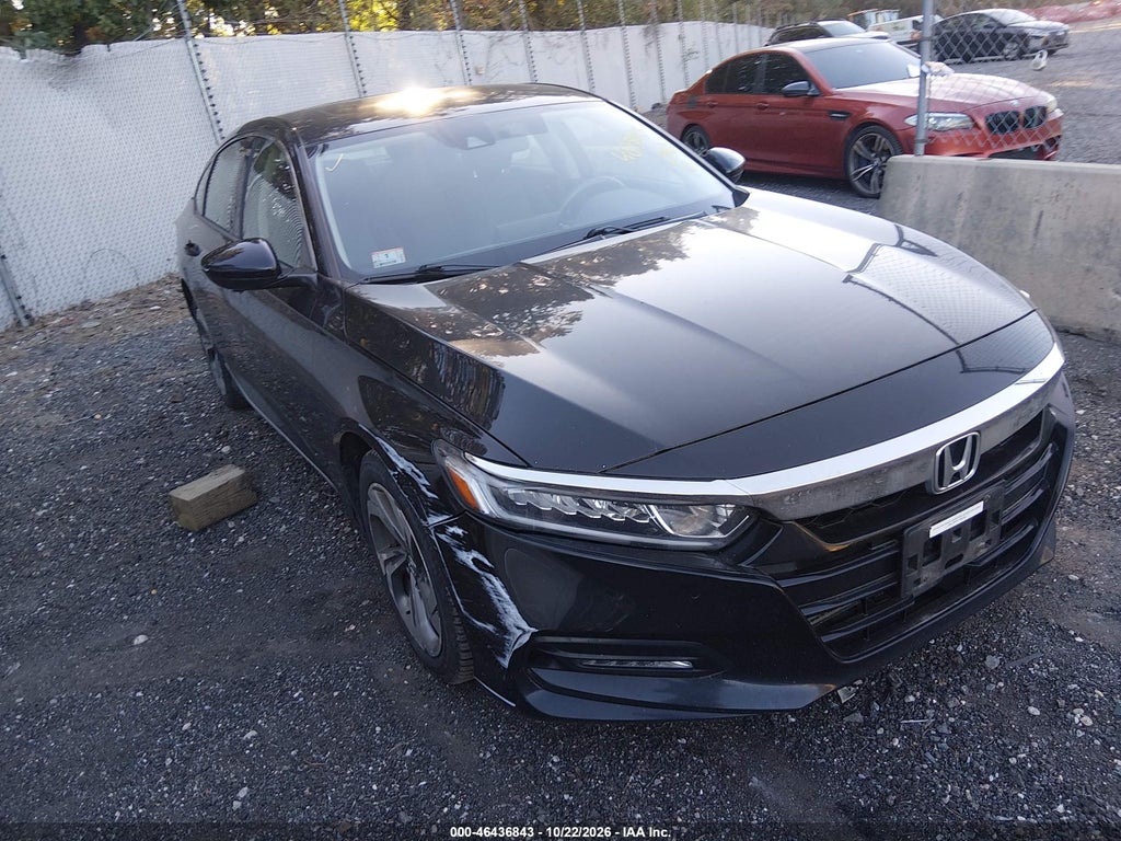 2018 Honda Accord EX photo 1