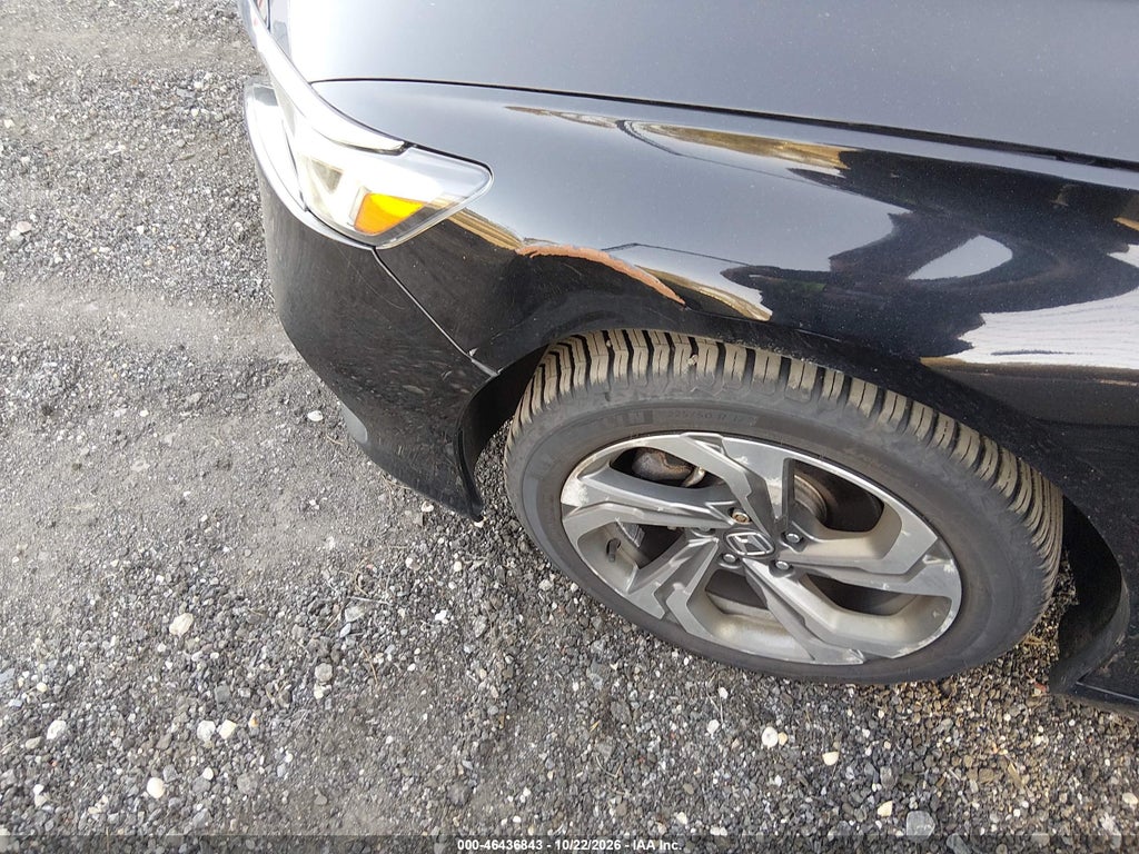 2018 Honda Accord EX photo 6
