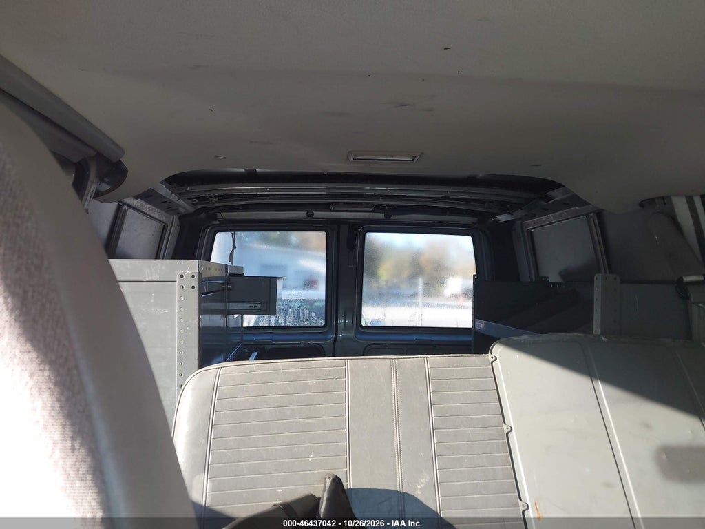 2003 Chevrolet Astro photo 8