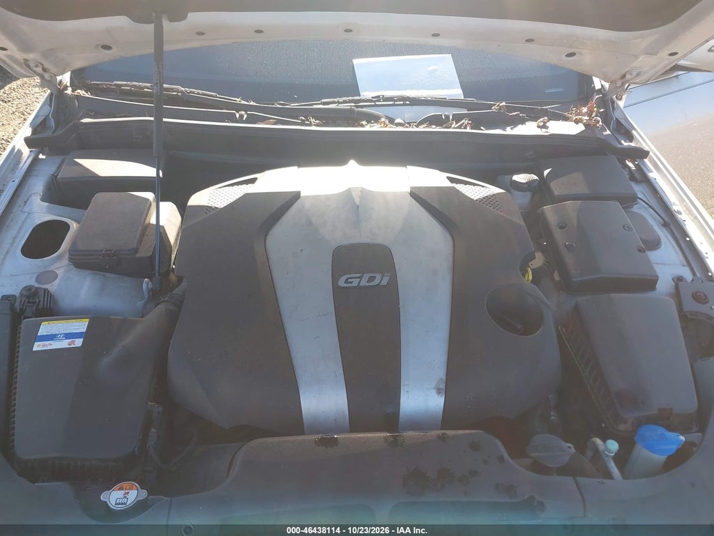 2012 Hyundai Genesis 3.8 photo 10
