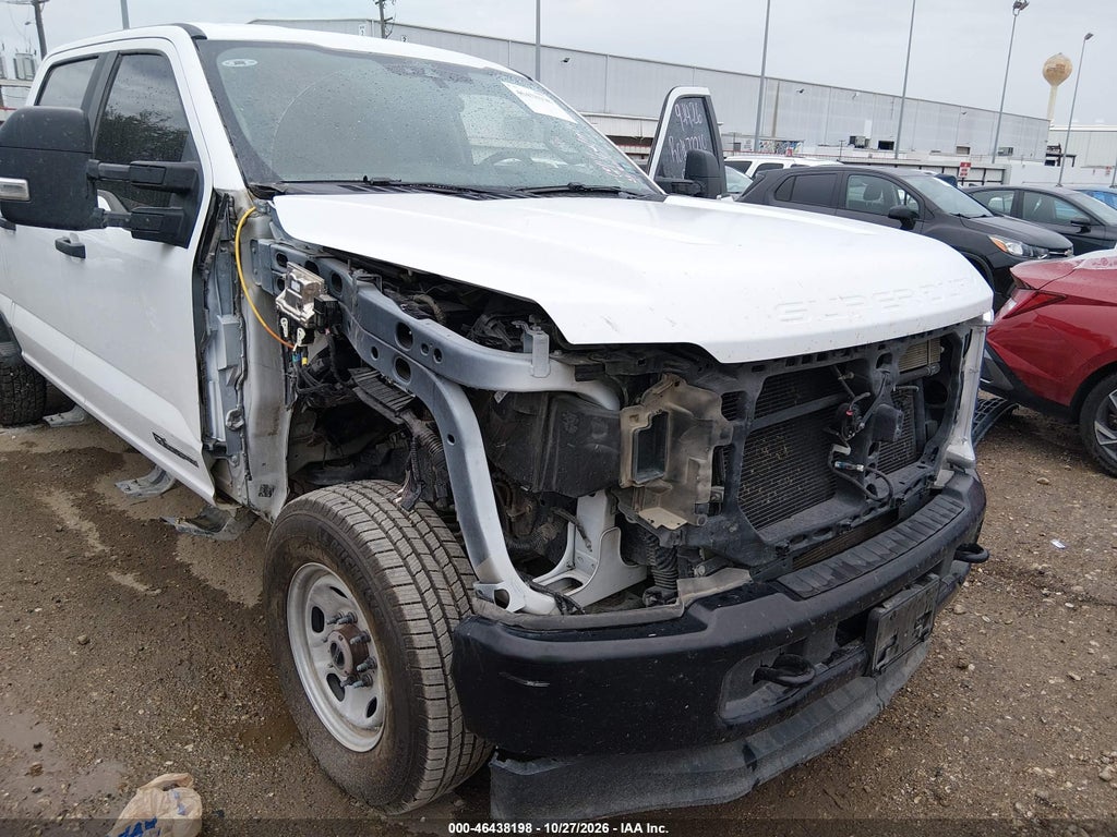 2026 Ford F-250 XL photo 6