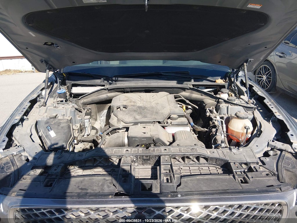 2022 Genesis GV70 2.5T AWD photo 10